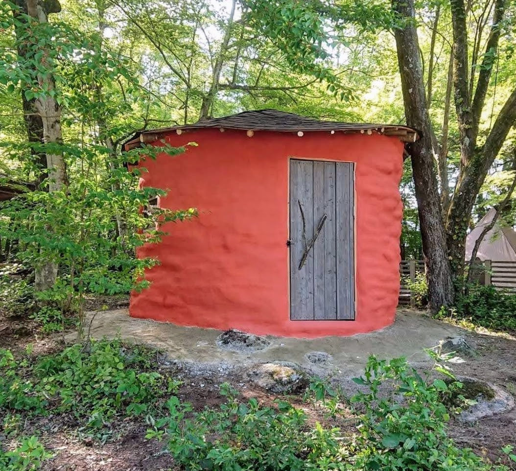 アースバックハウス